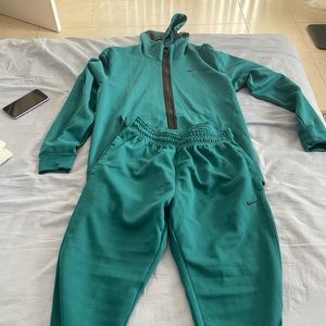 Nike track suit